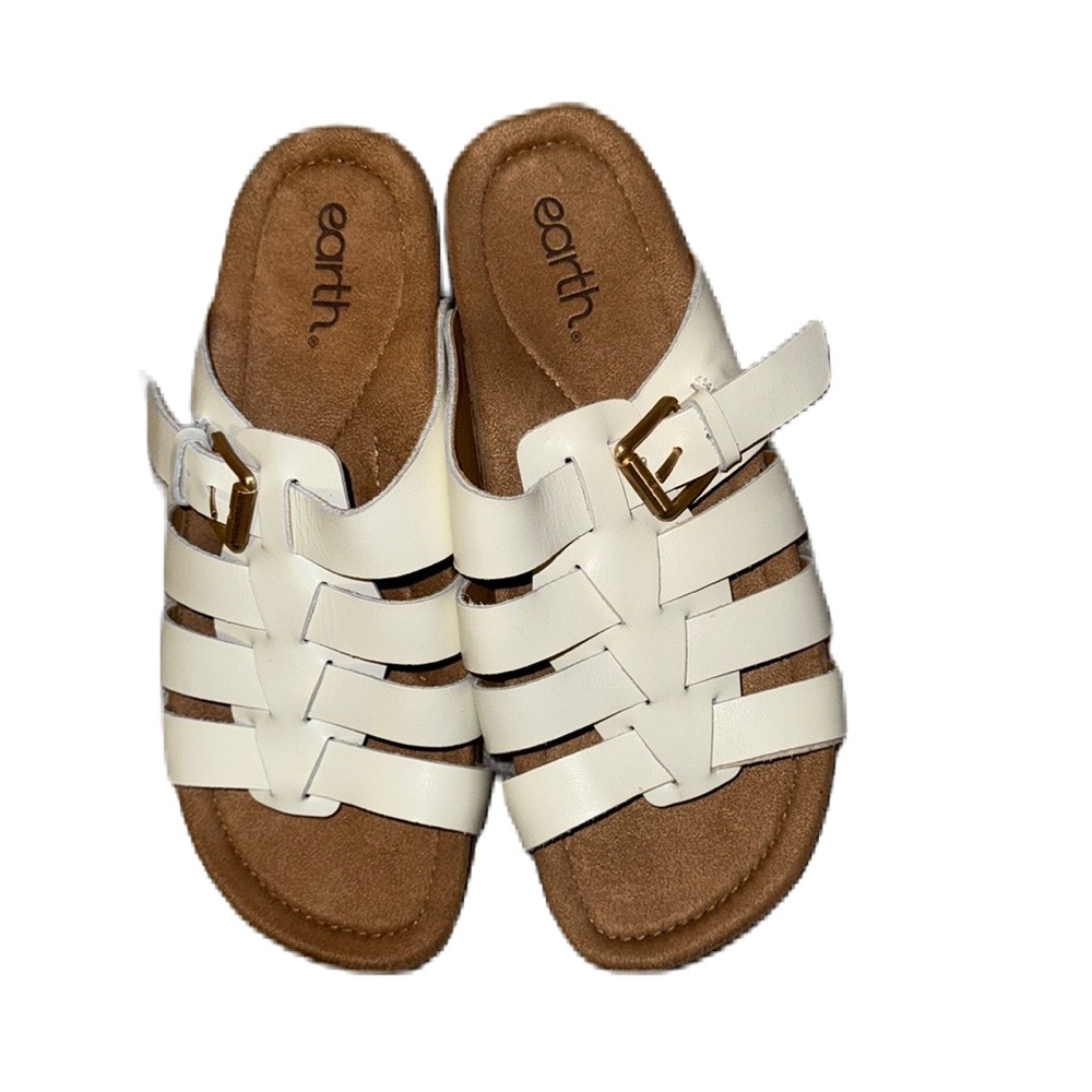 Earth Womens ETERESA Ivory/White LeatherW/Gold Buckle Gladiator Sandals New SZ 8